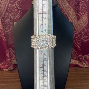 Dazzling Silver Tone Crystal Ring